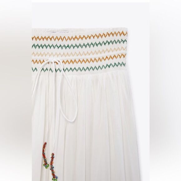 Zara embroidered skirt - Picture 10 of 11